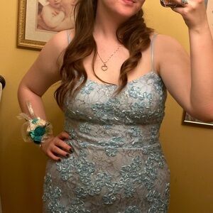 Elegant Blue Floral Lace Dress